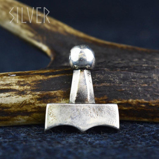 Sterling Silver Mjolnir Pendant – AV004